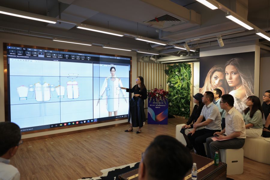 1624879155781485XJ3e.jpg 4ec50b61d262315e782730325b1a354.jpg